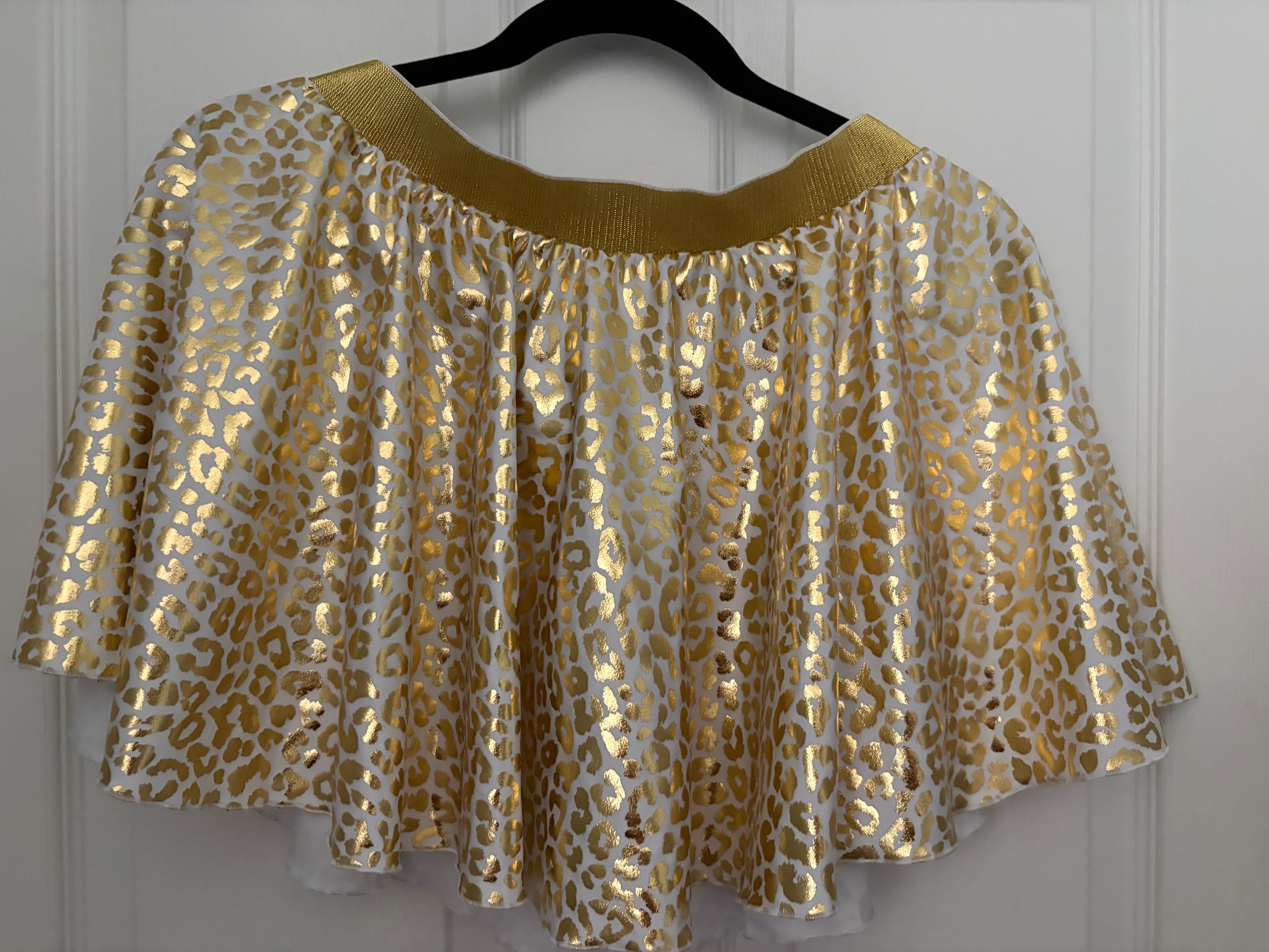 White & Gold Cheetah Print Running Skirt for Women – Spandex Everyday Runner Skirt | No-Tulle Race Day Outfit